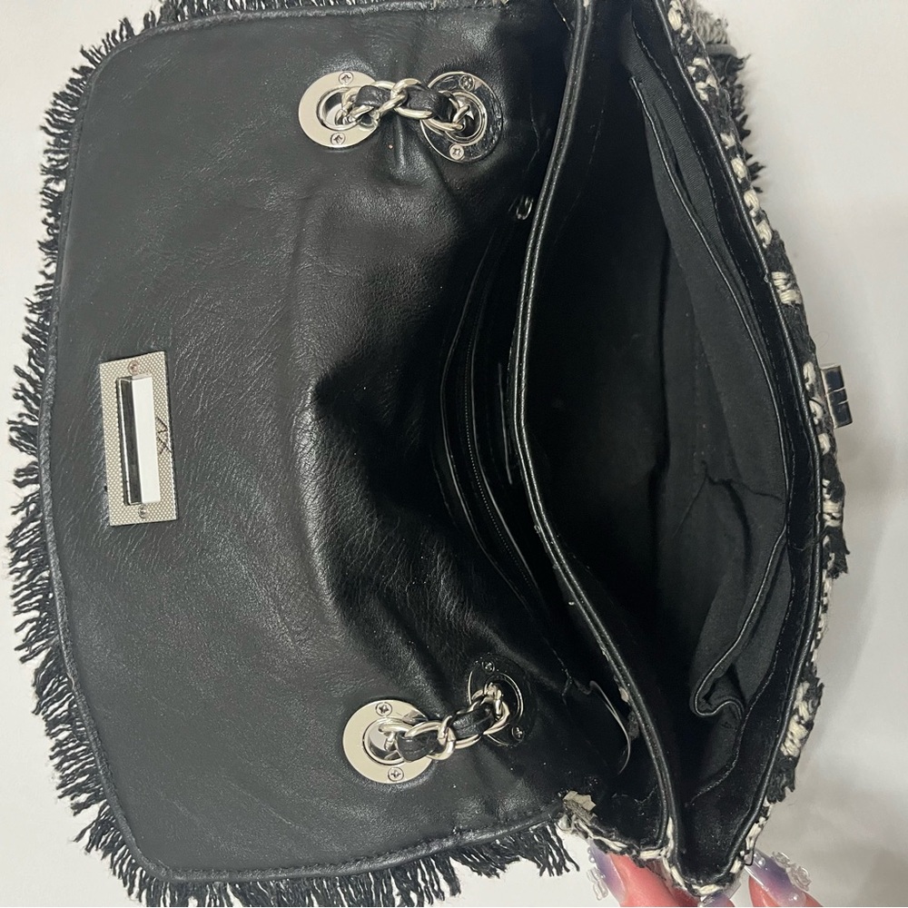 Y2K Black and White Tweed Handbag - Picture 6 of 9